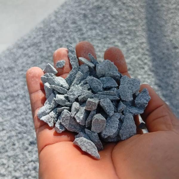 3/4" Granite Chippings (No. 4 Size Aggregate) – For Decking, Pillars & Reinforced Concrete